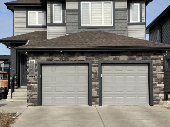2142 57th St SW, Edmonton, AB T6X 2B9