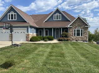 14060 Millstone Blvd, Saint Joseph, MO 64505