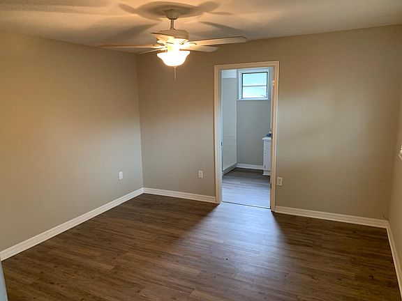 3rd image of 2908 52nd Avenue Dr W