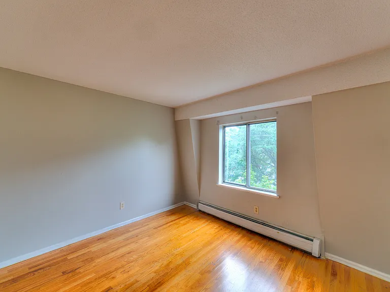 1263 Chapel St #C2 — Photo 14