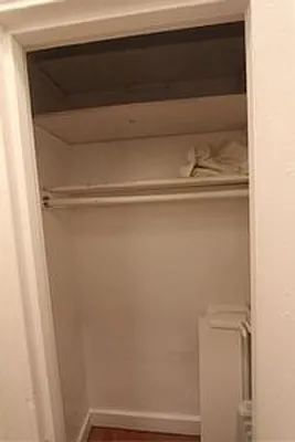 Rented by Robyn Lee, LREB | media 9