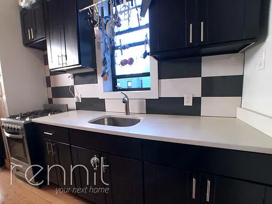 Rented by Rennit Inc. | media 23