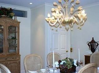 6 Stonemill Rd, Dayton, OH 45409