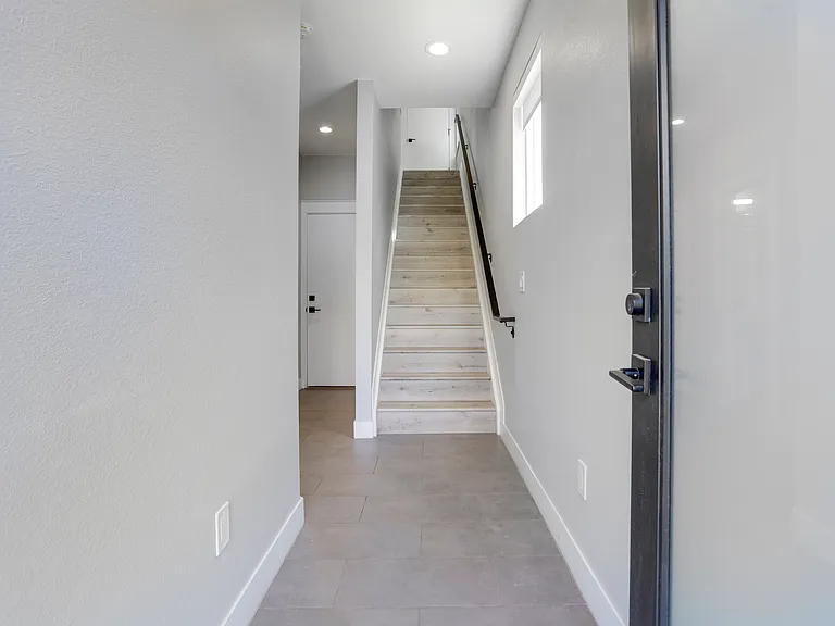 4925 W 10th Ave #113 — Photo 40