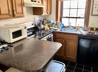 18 Thacher St APT 2, Boston, MA 02113