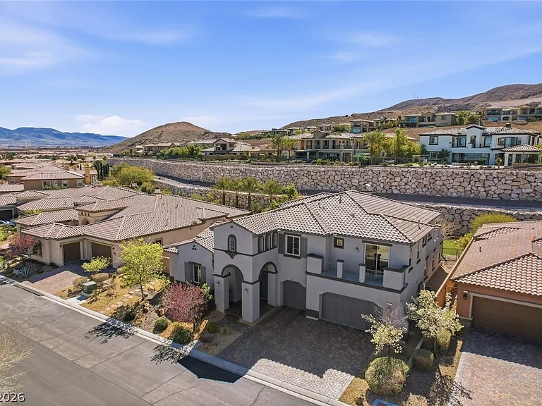 11 Grand Masters Dr — Photo 83