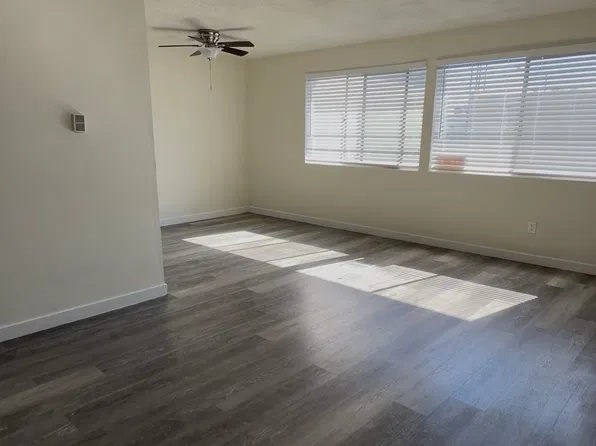 8356 Amigo Ave #5B, Northridge, CA 91324