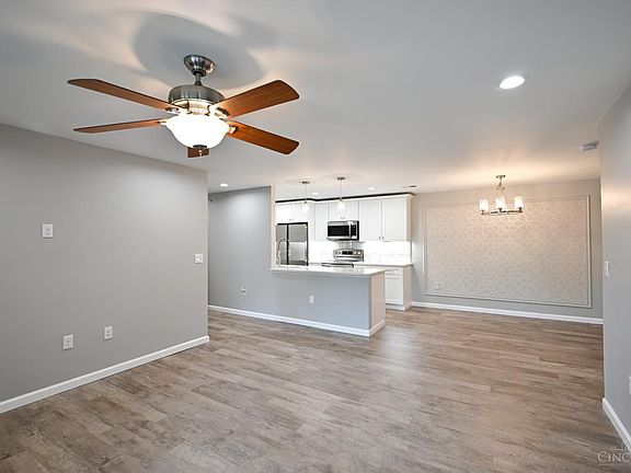 5th image of 7550 Shawnee Ln Unit 247