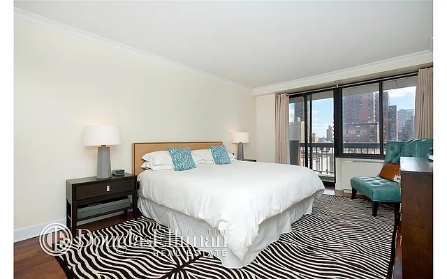 Sold by Douglas Elliman | media 4