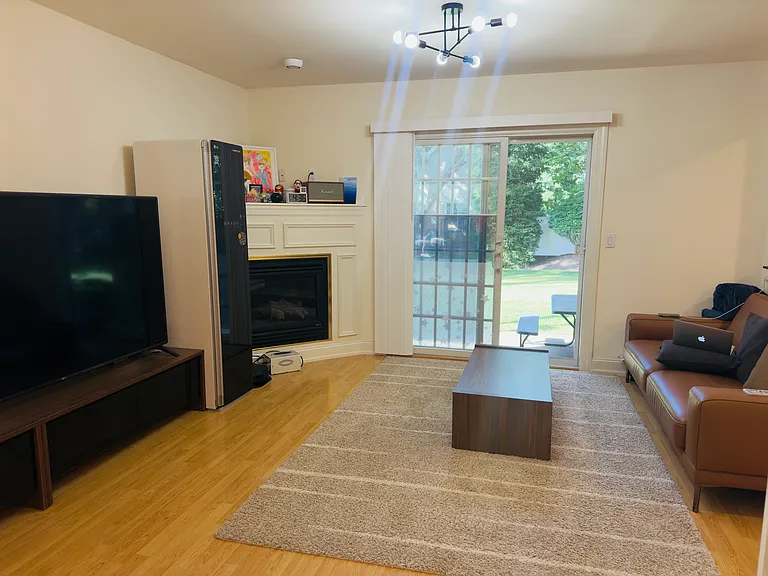 83 W Mahan St — Photo 3