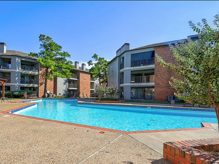 Woodscape Apartments — Photo 38