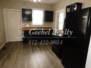 5th image of 1418 Olive St