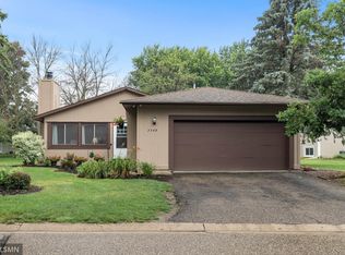 7749 Cayenne Plz W, Woodbury, MN 55125