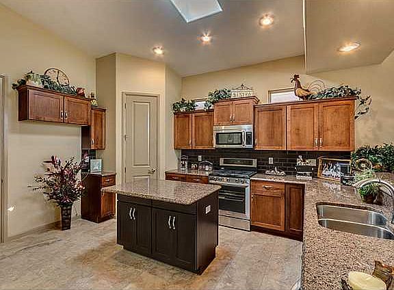 3rd image of 7256 Canyon Wren Ave