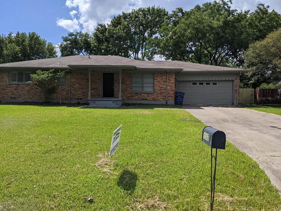 1st image of 2517 Beverly Dr