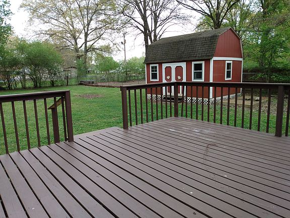 Brand new large deck