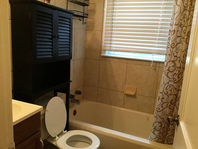 1620 Colonial Way — Photo 8