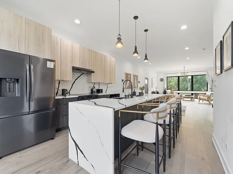 4210 W 5th Ave — Photo 14