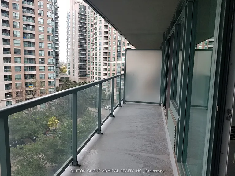 5508 Yonge St #703 — Photo 10
