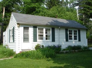 546 Main St, Groton, MA 01450