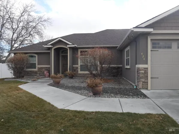 424 Overland Ave E, Hansen, ID 83334