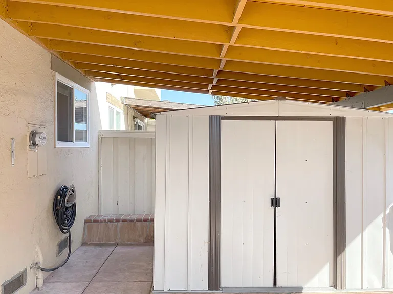 5090 Plaza Corona — Photo 15