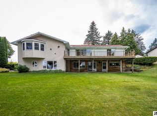 10864 Emerald Dr, Cement City, MI 49233
