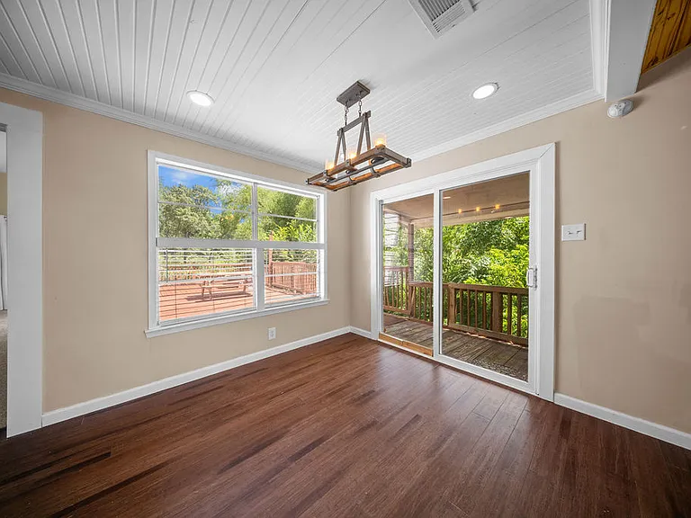 203 Farmer Dr — Photo 14
