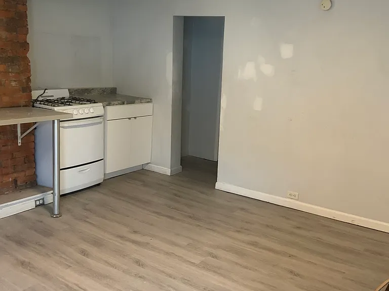 2516 Josephine St — Photo 26