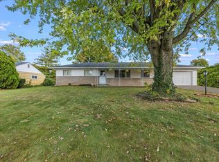 235 Meadow Dr, Circleville, OH 43113