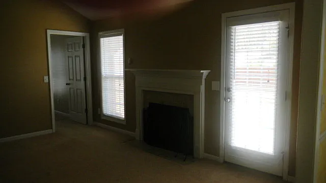 8028 Garrett Pines Dr — Photo 8