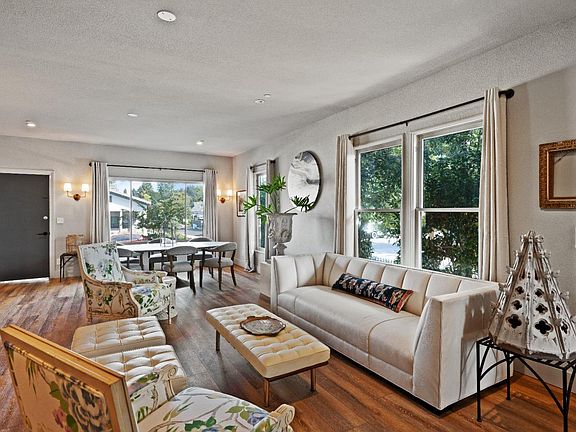 4th image of 422 Grant Street