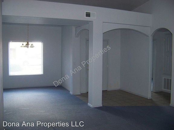 3rd image of 4708 Camino Dos Vidas