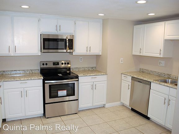 4th image of 53345 Avenida Alvarado
