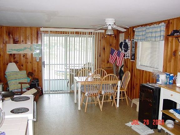 5th image of 121 Avenue A