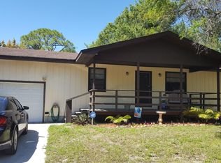 624 Kearney Rd, Fort Pierce, FL 34950