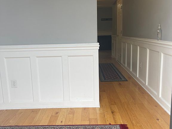 2nd image of 7370 Ardglass Dr
