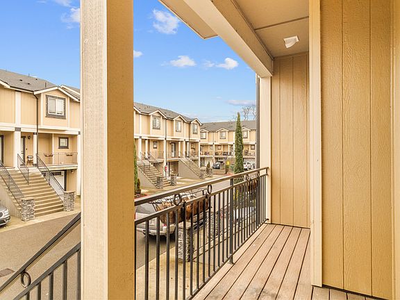 5th image of 8911 Gravelly Lake Dr SW APT 146