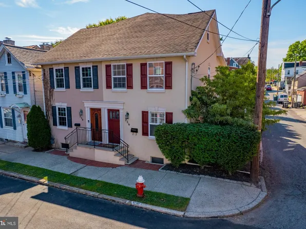 256 Washington Ave, Phoenixville, PA 19460