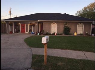 3 Sunnybrook St, Angleton, TX 77515