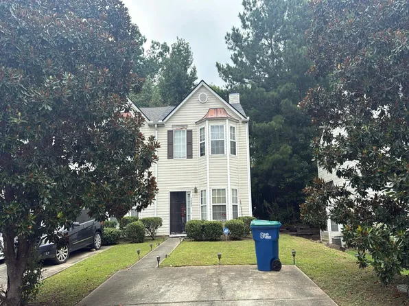 5480 Hampton Ct, Atlanta, GA 30349
