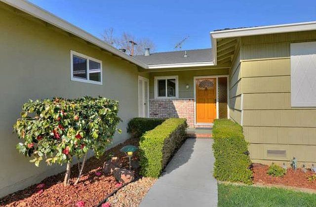 2nd image of 599 Dublin Way
