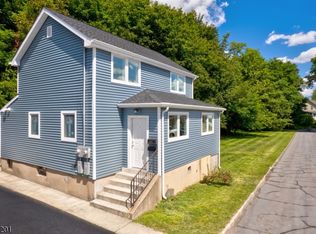 36 Orchard St FLOOR 2, Summit, NJ 07901