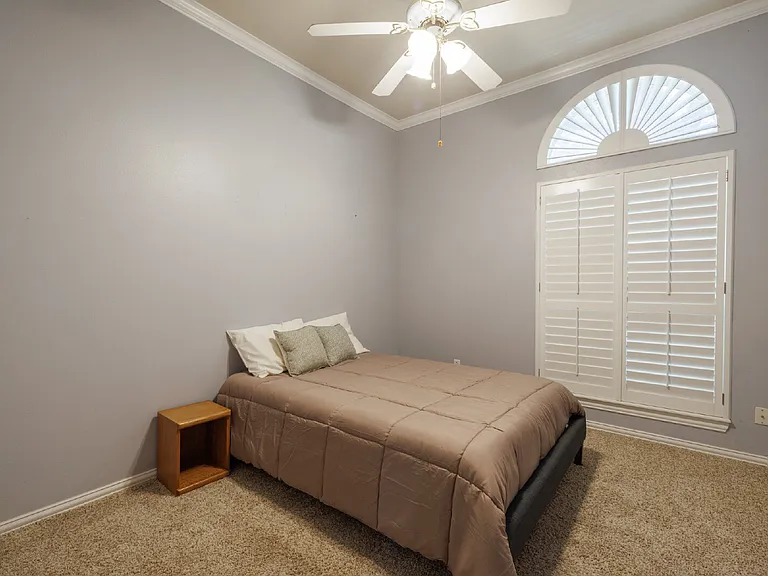 3726 Pensacola Dr — Photo 25