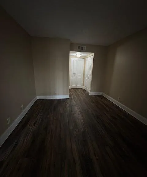 1536 SE Royal Green Cir #104 — Photo 26