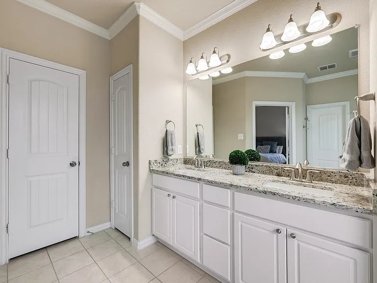 5201 Texana Dr — Photo 5