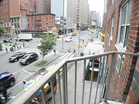 Sold by Beyond Property Group | media 8