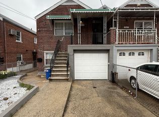 2565 Laconia Ave #2, Bronx, NY 10469