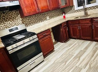 (Undisclosed Address), Rosedale, NY 11422