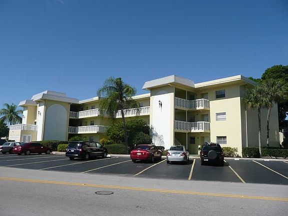 3rd image of 1100 Ponce De Leon Cir